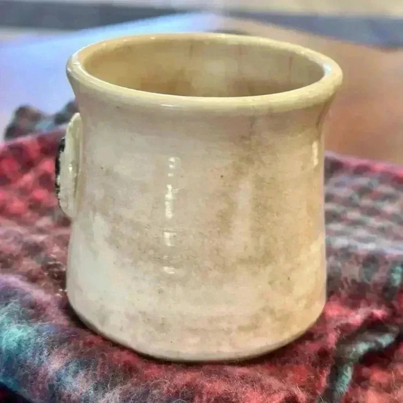 Handmade Pottery Mug with Black Dog Face - Picture 4 of 6